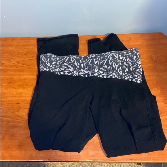Victoria's Secret Pants - Victoria sport workout/yoga pants